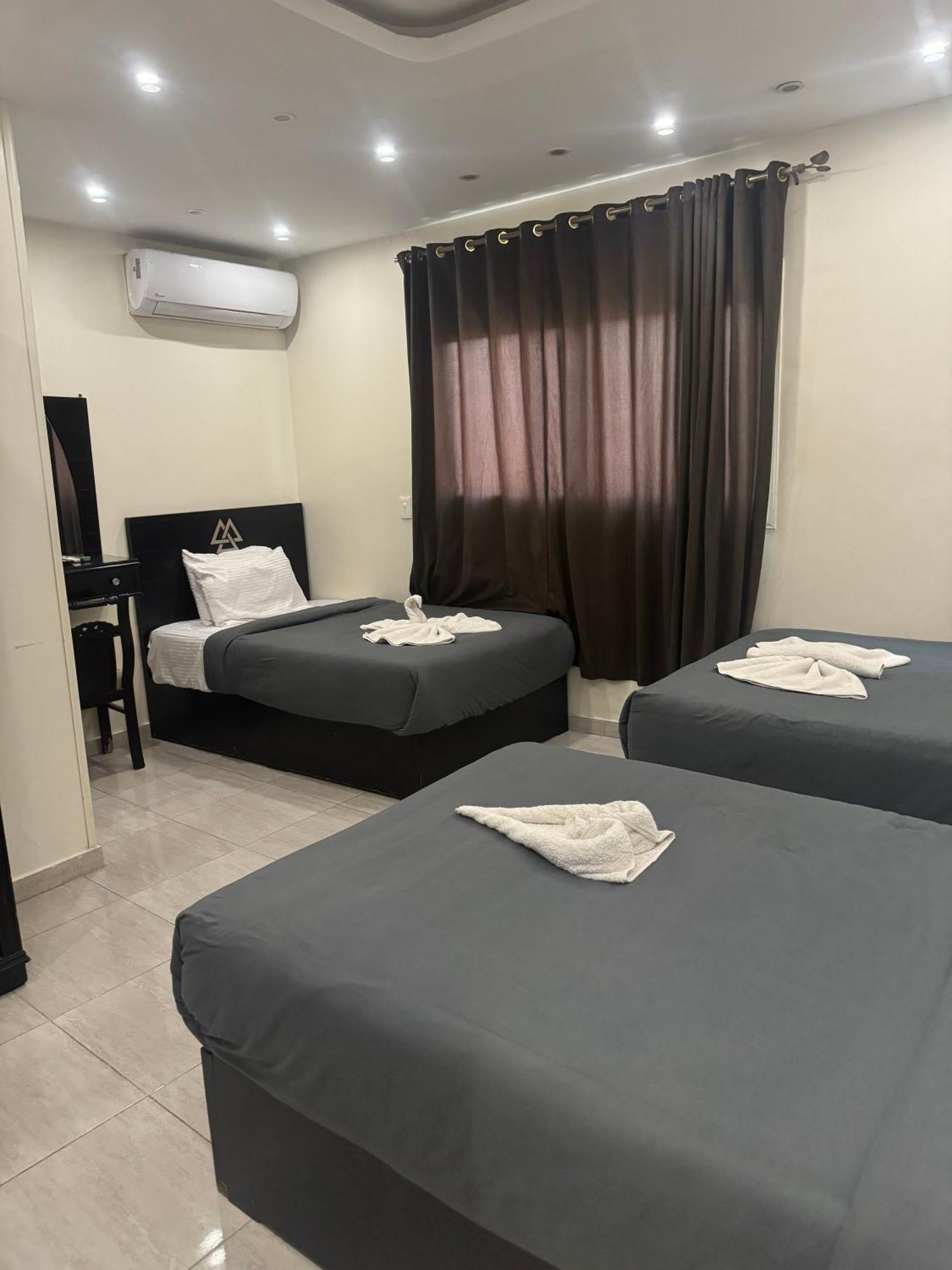 Pyramids And Sphinx Hotel Kafret el-Gabal Εξωτερικό φωτογραφία