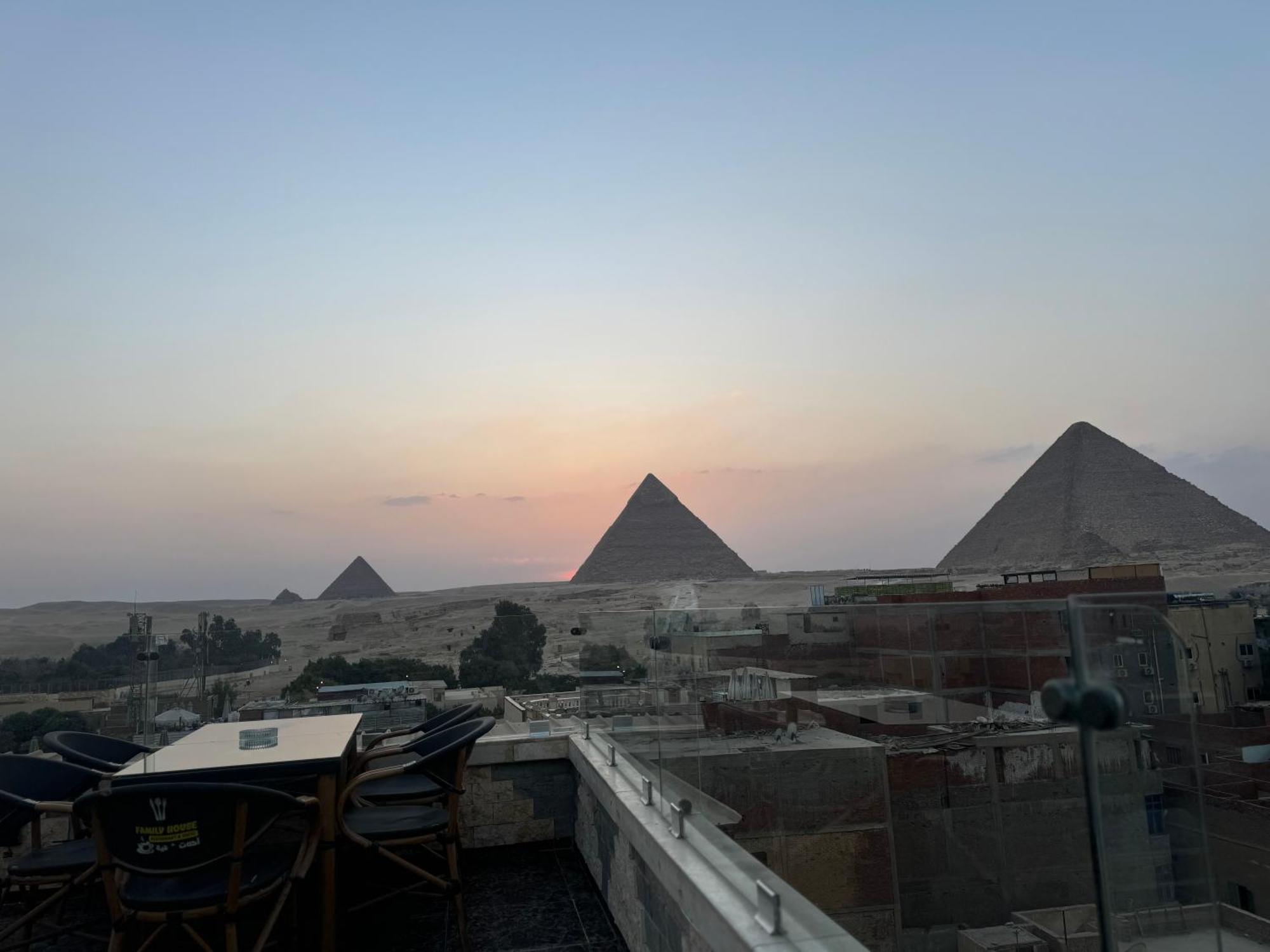 Pyramids And Sphinx Hotel Kafret el-Gabal Εξωτερικό φωτογραφία