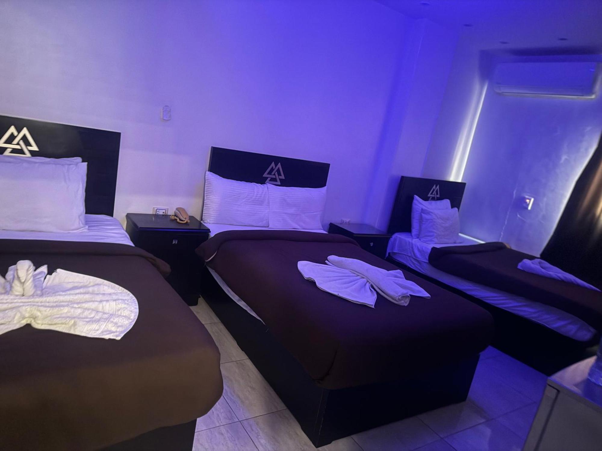 Pyramids And Sphinx Hotel Kafret el-Gabal Εξωτερικό φωτογραφία